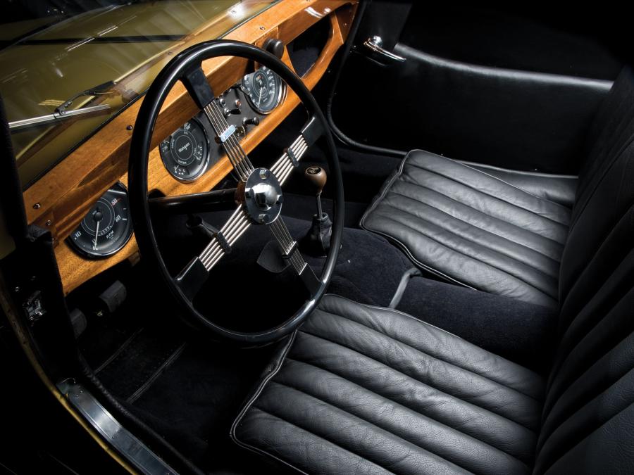 Интерьер Morgan Plus 4 1950 года  (NA) (фото 2 из 29)